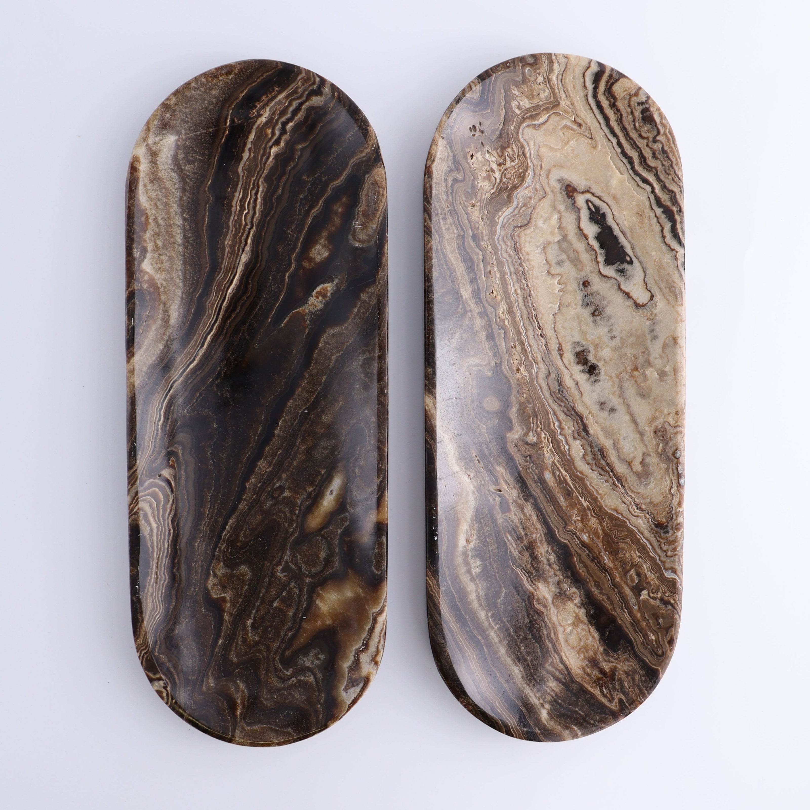 One Chocolate Onyx Oval Dish