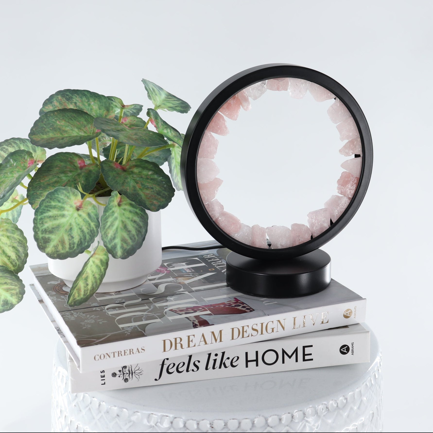 One Rose Quartz Round Lamp